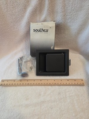 Southco, Latch-Paddle, Black Powder Coat, 64-10-301-90, NEW