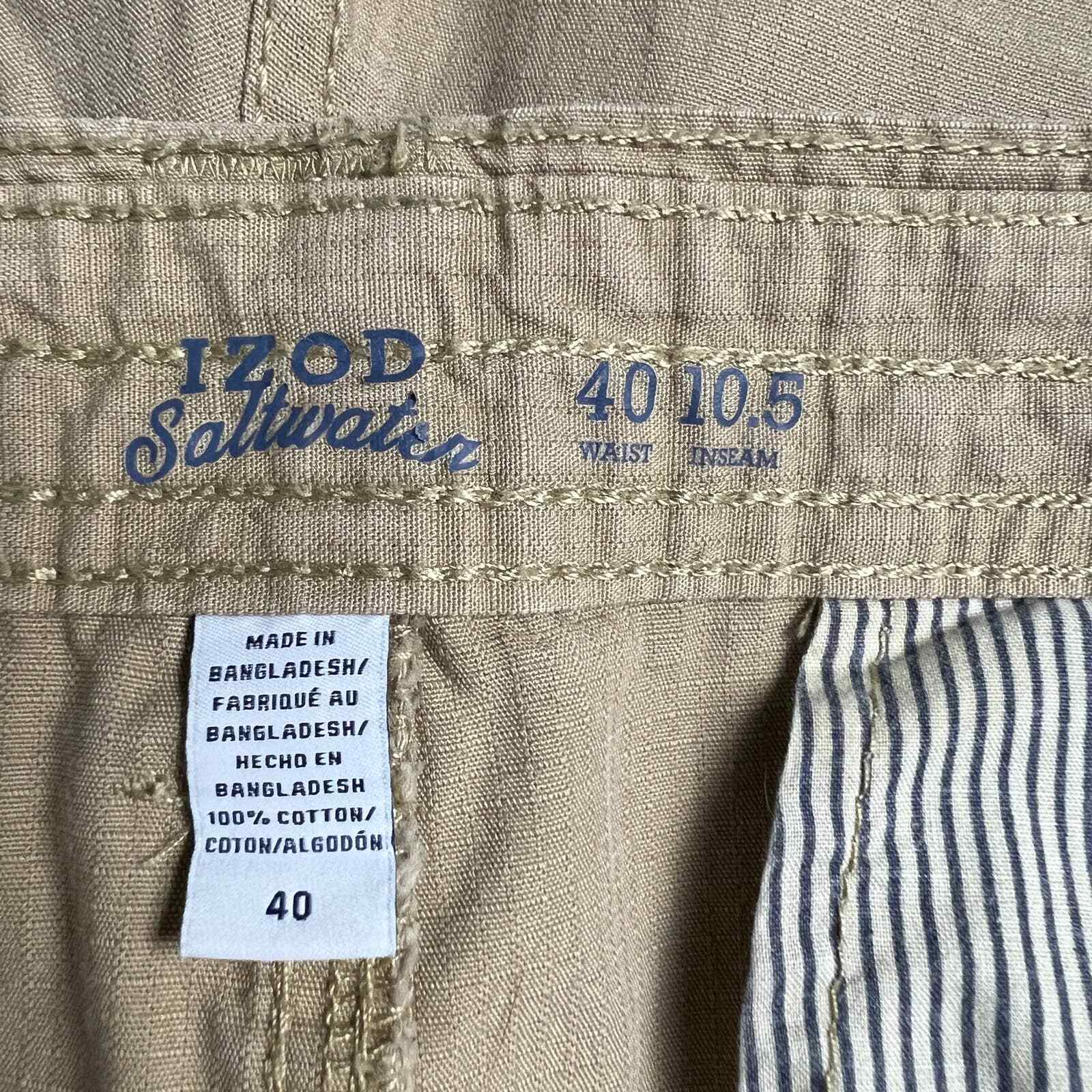 Izod Saltwater Men's Size 40 Khaki Tan Cargo Pocket Casual Shorts