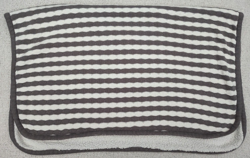 Starting Out One Gray White Stripe Knit Baby Blanket Sherpa Backside Dillard's - Picture 2 of 3
