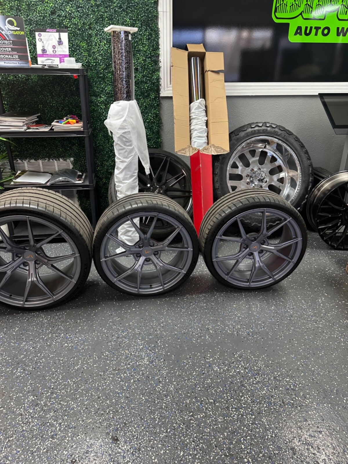 rims and tires 20" and 21" forged concaved mclaren 570s 