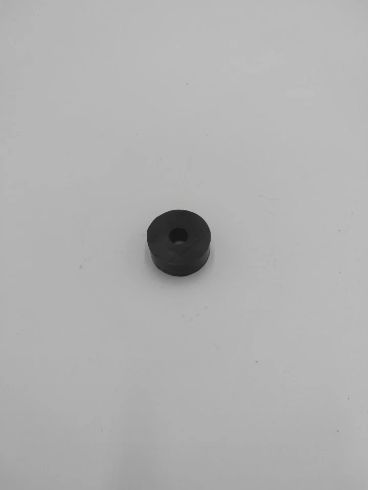 Silentbloc Radiateur Peugeot 204 304 404 504 604 d4a - Photo 1/1