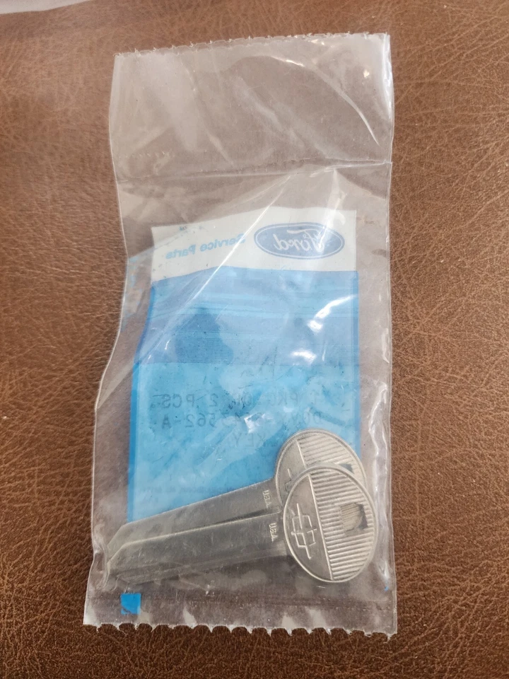 Nuevo de Lote Original Lincoln Llave Par en Blanco 1966-1984 1766LN, S1766LN, Mark III, IV Foto 3 de 4