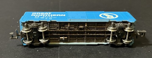 Life Like N Scale Great Northern 40' Single Door Boxcar 33103 S787D - Picture 5 of 6