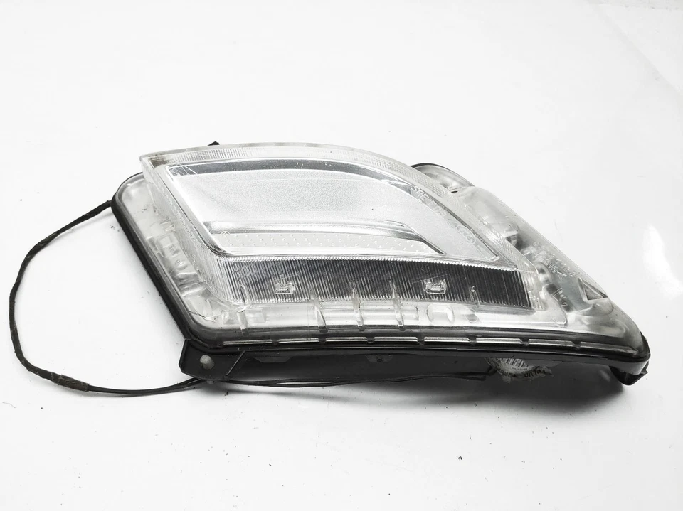 Lâmpada/luz de seta para passageiros Volvo S60 2011-2013 - 31278557 - Imagem 3 de 4