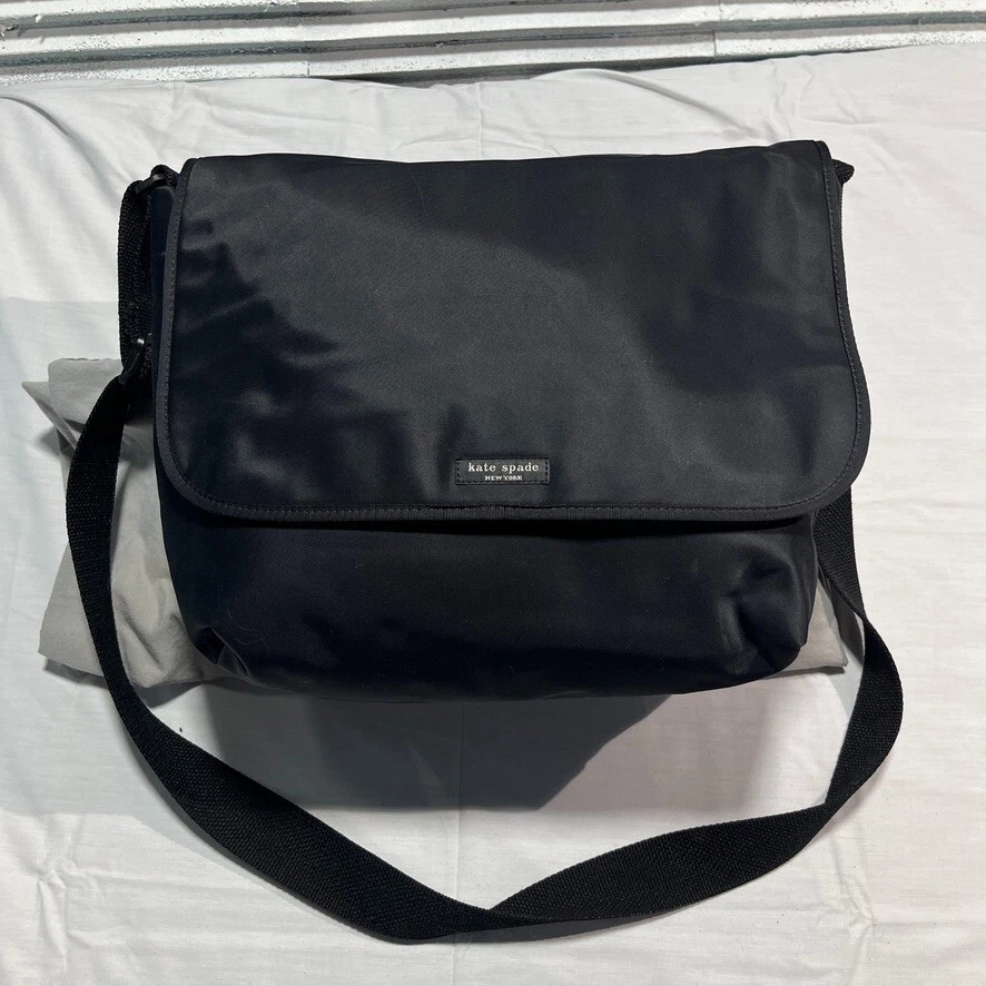 Bolso Mensajero para Laptop Kate Spade Negro Nylon Clásico Unisex Foto 2 de 4