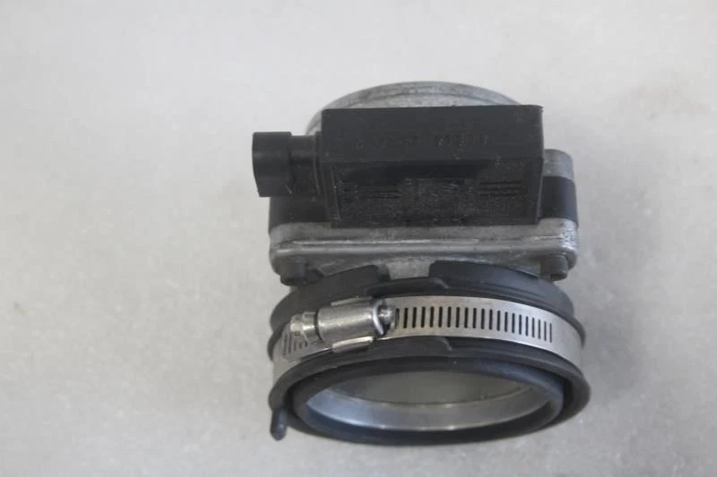 Chevrolet Blazer 1996 MAF sensor de flujo de aire másico Foto 3 de 4