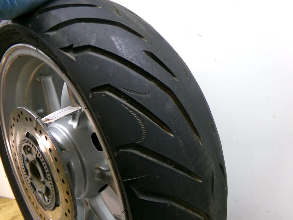 Llanta trasera para Triumph Tiger 1050 2010 T18 Foto 4 de 4