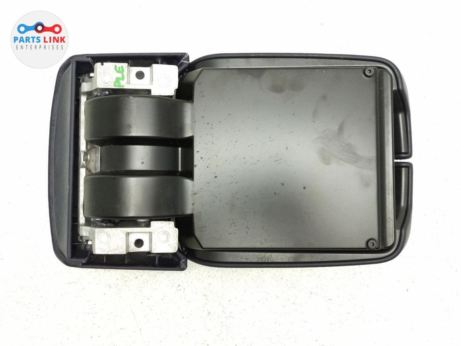 Bentley Bentayga 2016-2020 LEFT Center console