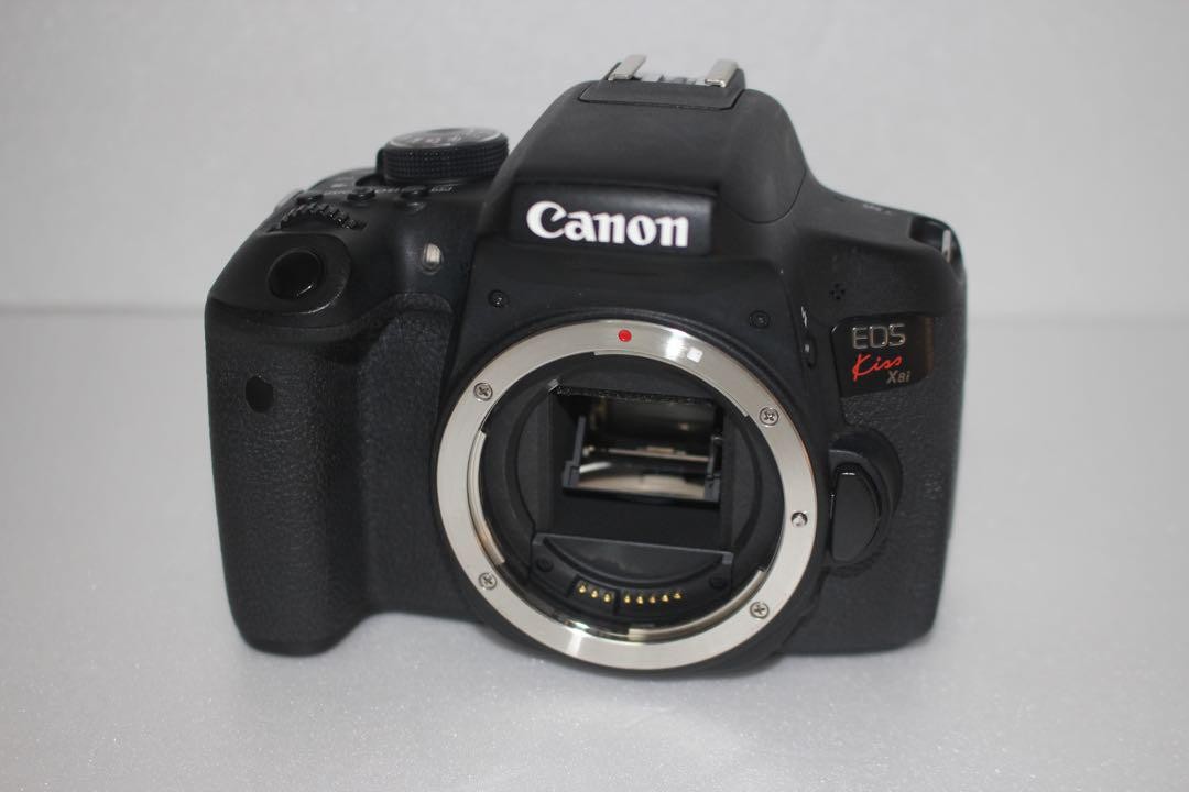 Triple lenses for a great deal Canon Kiss X8i Standard Triple lenses for a great deal Canon Kiss X8i Standard