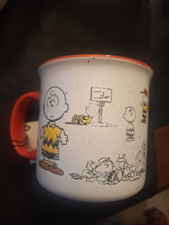Taza Peanuts Extra Grande Charlie Brown 75 Años Aniversario e9820txx Foto 2 de 4
