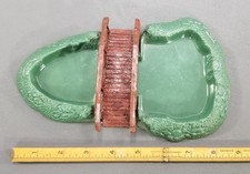 PLASTICVILLE U.S.A. VTG O-S Scale Train SCENERY Plastic FOOT BRIDGE  POND