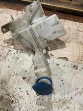 VOLKSWAGEN PASSAT B6 Windscreen Washer Tank  1.9 TDI 2006