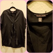 VICTORIA'S SECRET Black Satin Tie Front Robe One Size  Super soft  Silky  NWT  
