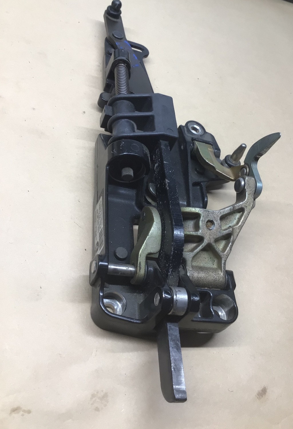 Maserati Turismo Webasto Gran Cabrio Convertible Top Latch Right Side 1002210 RE