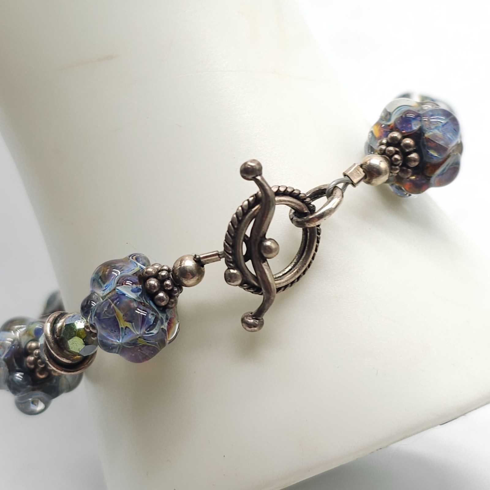Handcrafted Silver Tone Toggle Clasp Bracelet Wit… - image 3