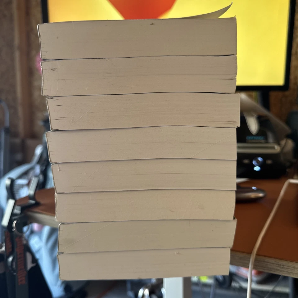 Harley Merlin Book Series Books 1-8 Used Foto 2 de 2