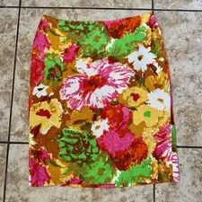 Talbots Floral Pencil Skirt 100 Cotton Poly Lined Size 4 Vintage Retro Look