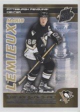 2003-04 Pacific Quest for the Cup Raising the Cup Mario Lemieux #15 HOF 2vh