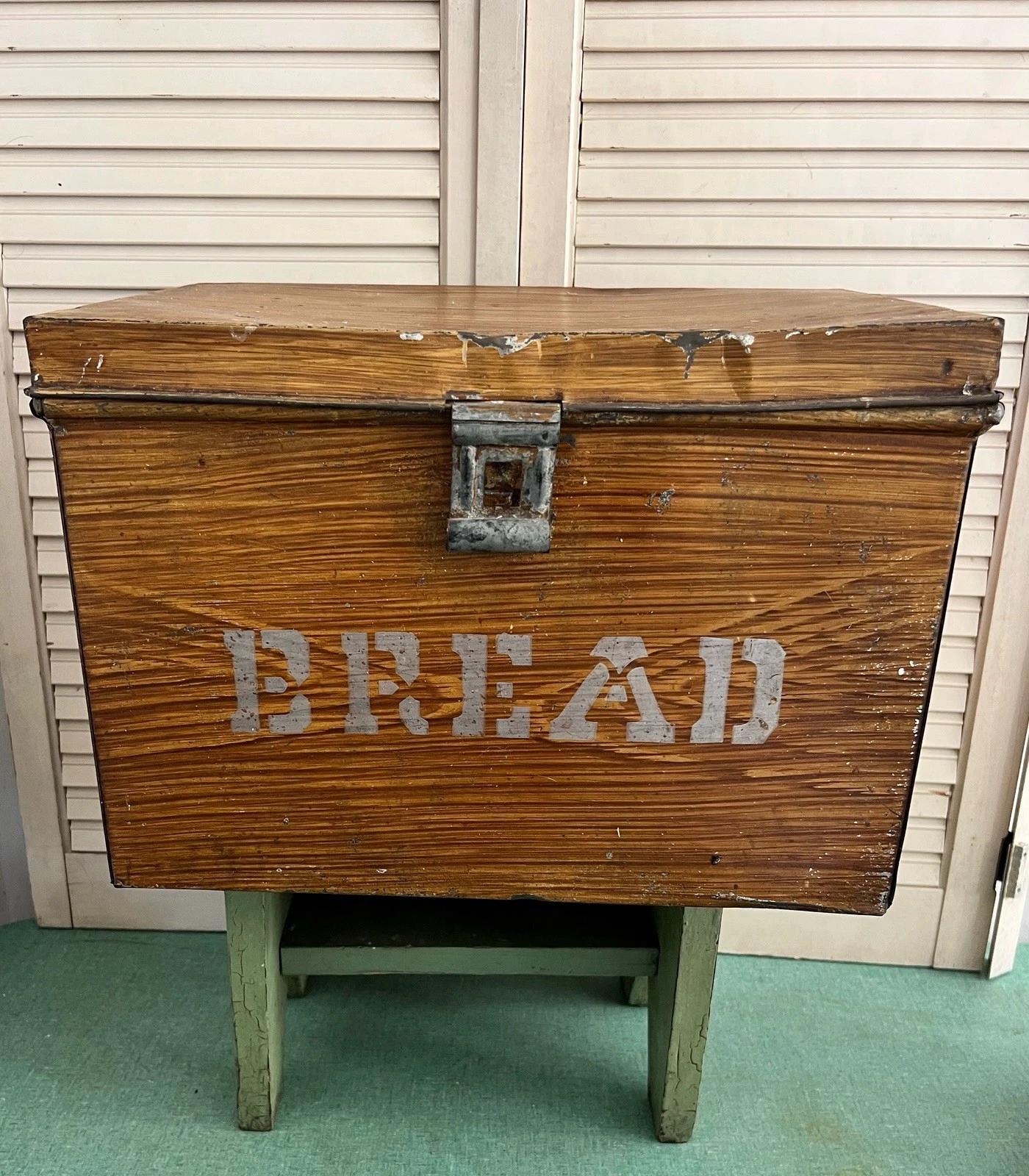 Primitive Bread Box Faux Bois