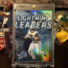 2025 Topps Chrome Football Jahmyr Gibbs Lightning Leaders SSP Super CLEAN