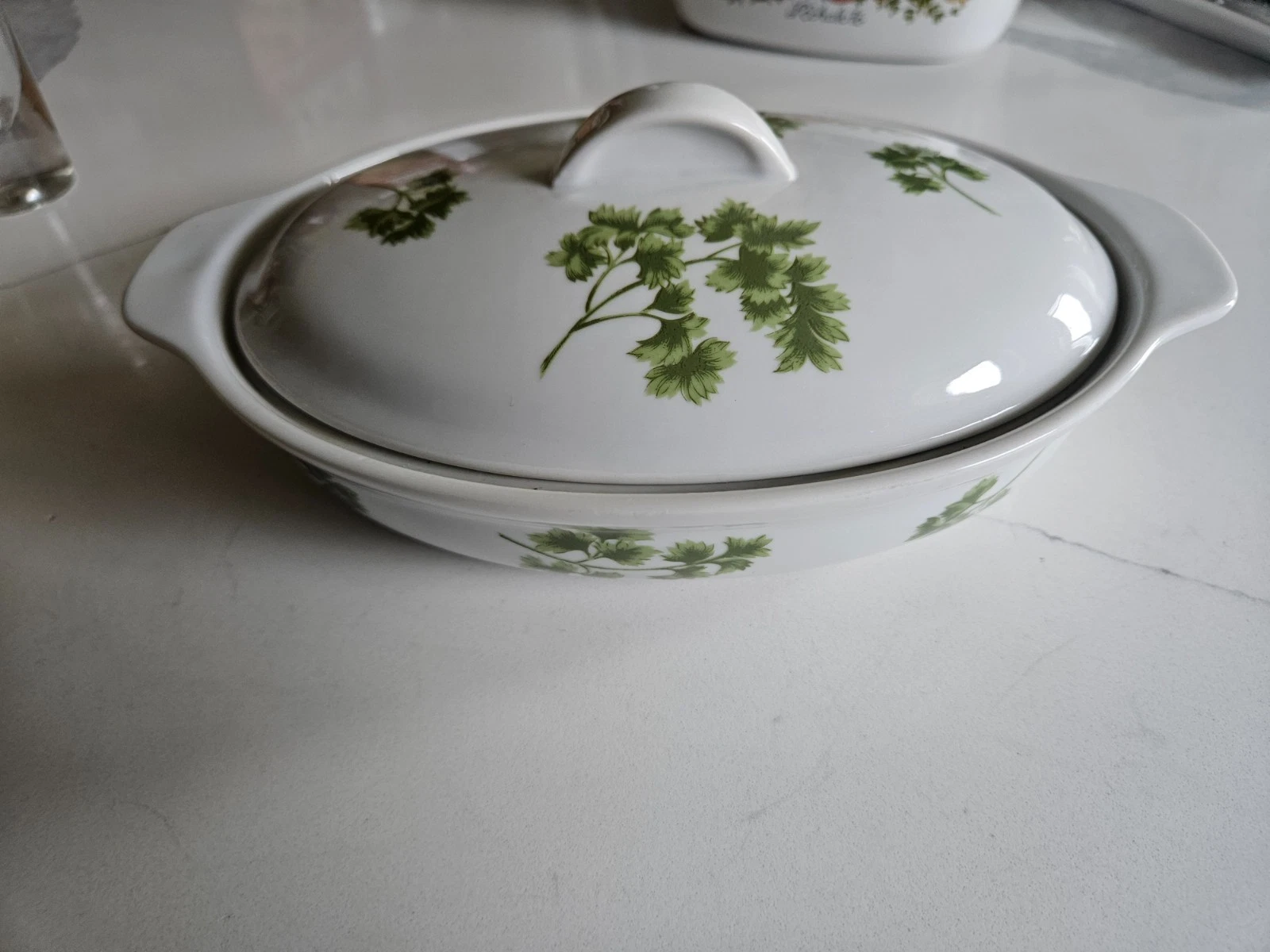 Parsley Oven To Table 7387 Casserole Covered Dish Vintage