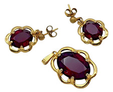 VINTAGE Gold Filled / Ruby Colored Ladies Pair of Earrings / Pendant Jewelry Set
