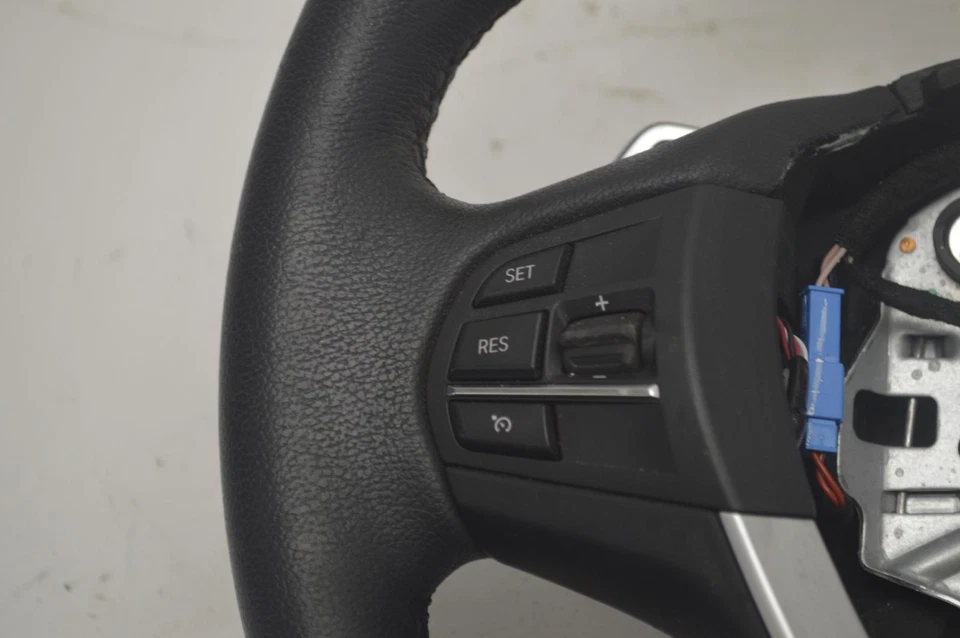 BMW X4 F26 2015-2018 volante cuero interruptor Neveda y paleta de cambio OEM Foto 3 de 4