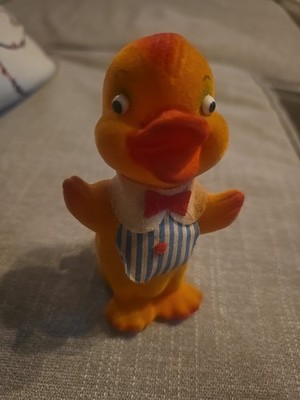 Vintage Knickerbocker Duck Wind Up Toy Dancing Animals Flocked  JAPAN WORKs