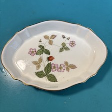 Wedgwood Wild Strawberry Small Oval Pin Dish 5”x 3.5”