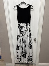Ralph Lauren Black and White Floral Skirt Scoop Neck Gown Size 12 RETAIL 325