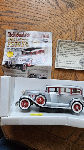 Danbury Mint Platinum Edition 1931 Peerless 9 Passenger National Motor Museum