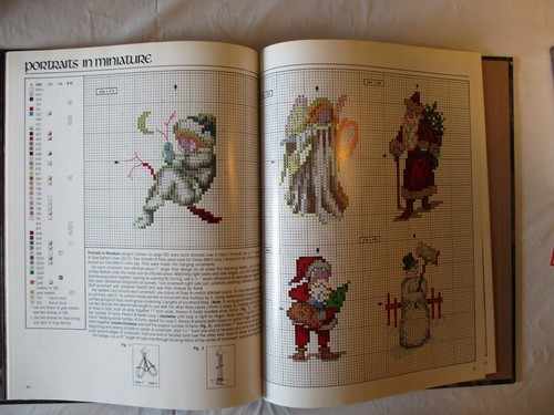 Weihnachtsporträts eine Freizeitkunst Publikation Kreuzstich Buch 1991 1. Prntng - Bild 12 von 13