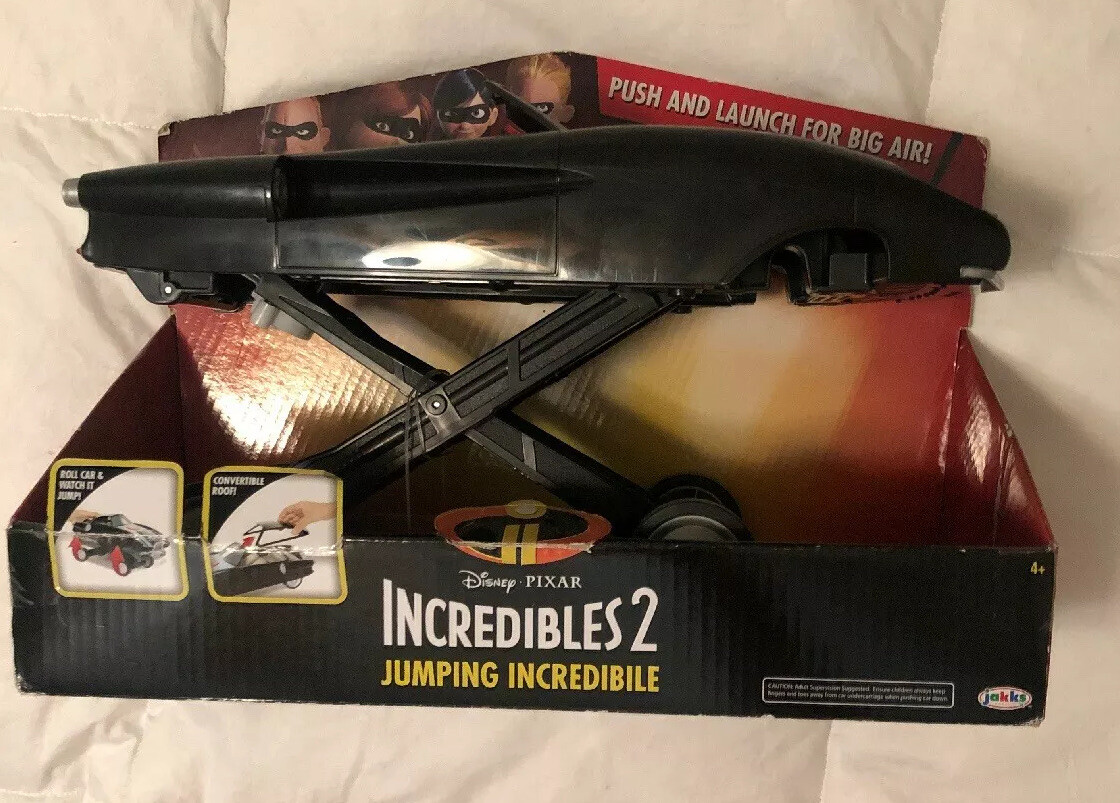 incredibles jumping car
