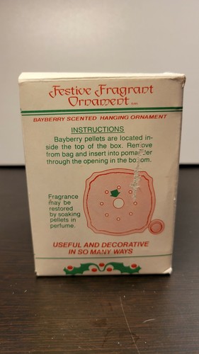 Vintage 'Festive Fragrant' Porcelain Christmas Ornament Jasco Cardinal P1air Box - Picture 2 of 5