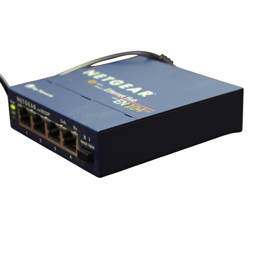Netgear EN104TP 4-Port 10 Mbps Ethernet Hub with Uplink Button & Power Supply - Photo 2/6