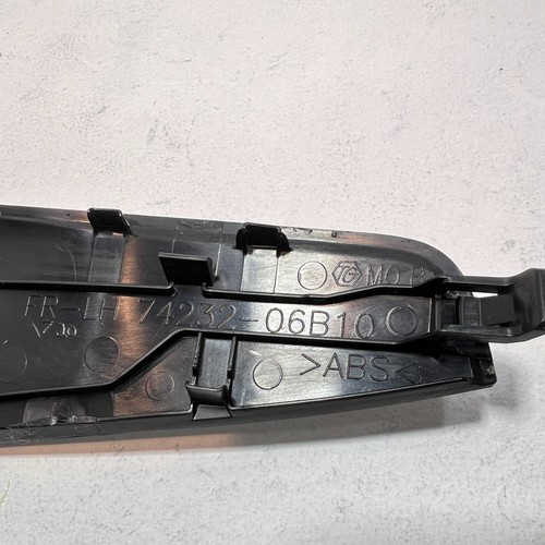 2021-2024 TOYOTA CAMRY FRONT DRIVER SIDE DOOR WINDOW SWITCH TRIM COVER OEM - Picture 14 of 16