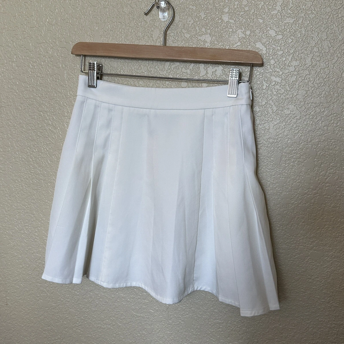 White pleated shop skirt princess polly