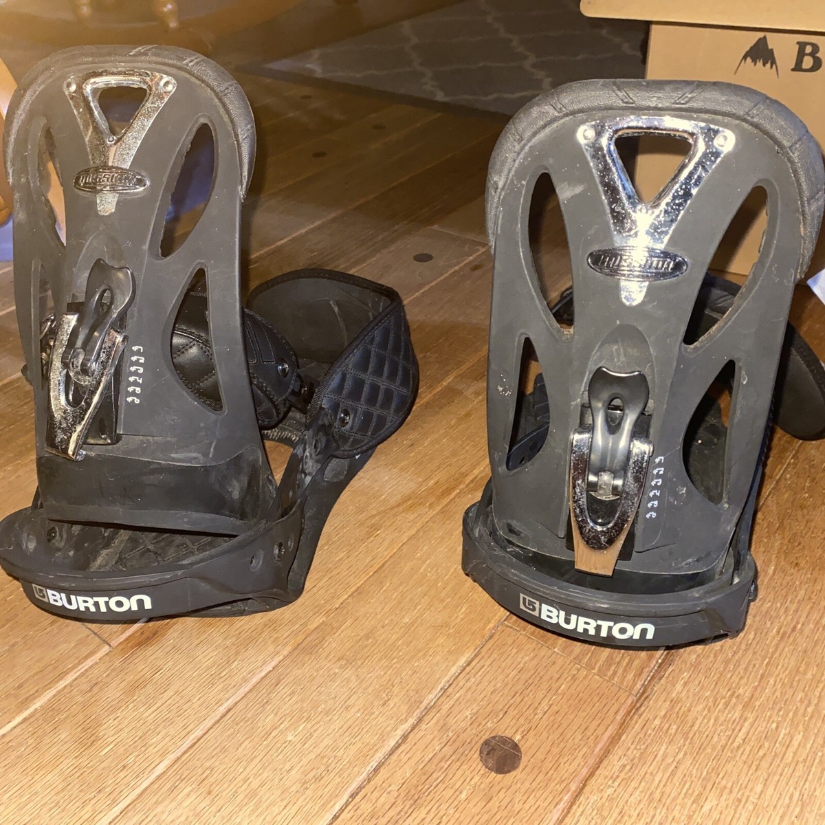 Burton Men's Mission Re:Flex Snowboard Binding - Black (2003-2005