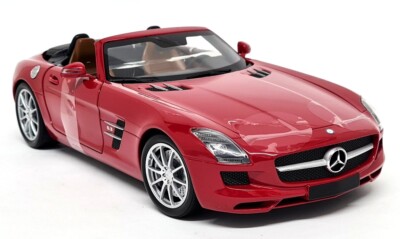 Mercedes-Benz SLS AMG ミニカー レッド 1/18 1/18 Minichamps