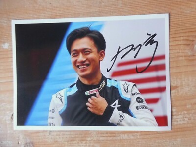 original Guanyu Zhou- Formel 1