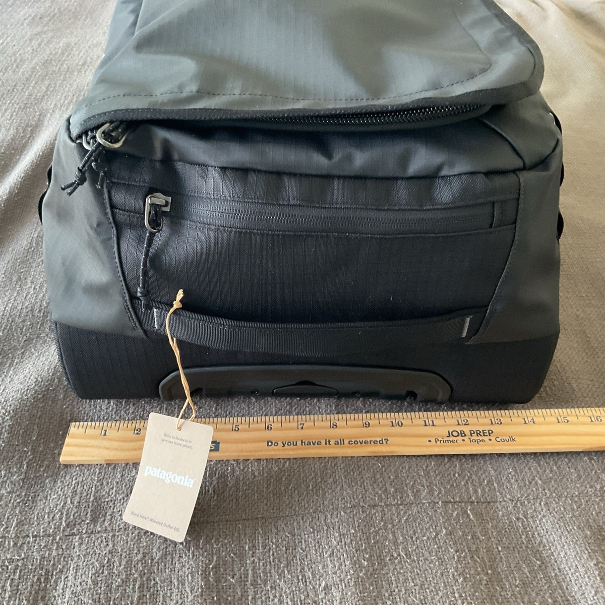 patagonia black hole wheeled duffel bag 40l ebay Patagonia Black Hole Matte Wheeled Duffel Bag 40L Carry-on Luggage - Black  bw1 for sale online