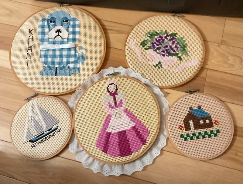 Vtg 5 Pc Finished Framed Needlework Cross Stitch Framed Wall Art Handmade Decor