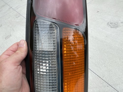 READ 1ST* 1997-2002 Chevrolet Camaro Tail Light Lamp RH Passenger Side OEM 97-02 - Picture 7 of 24