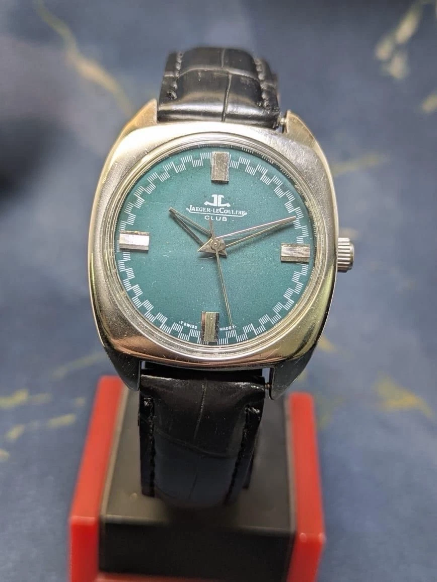 Jaeger LeCoultre — Vintage Jaeger-LeCoultre 17 Jewels Manual Winding Swiss Made Men’s Watch