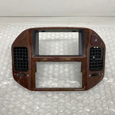 Centre Trim Wood Effect for Mitsubishi PAJERO SHOGUN V75W MK3 3.5 GDi