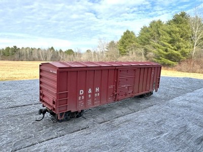 Custom Weathered Delaware And Hudson D&H Box Car HO Scale