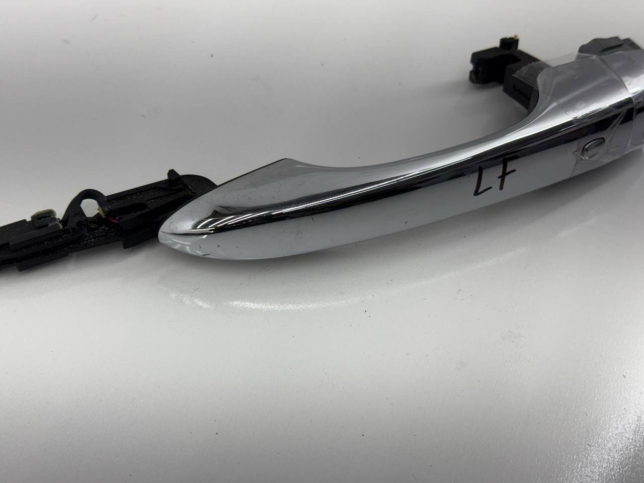 2014-2021 Maserati Ghibli Left Front Side Exterior Door Handle Chrome 393