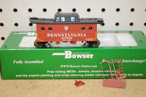 Coche caboose Bowser #42542 Pennsylvania Buckeye N5C #477942 HO dañado | Zustand: Used