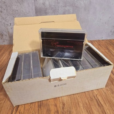 Kiste mit x10 8 mm Datenbandkassetten - Virgin Euromagnetics VE2300. Neu & Versiegelt