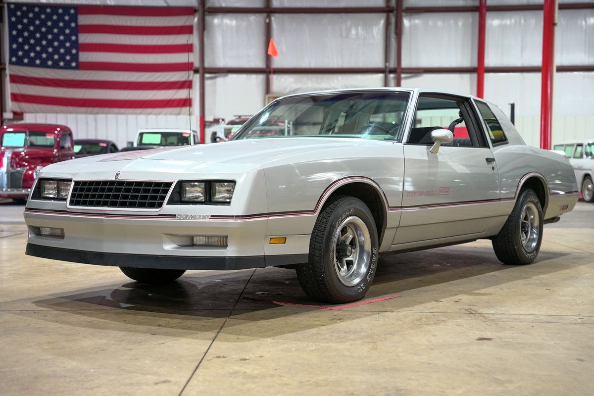1985 Chevrolet Monte Carlo for sale in Grand Rapids Michigan
